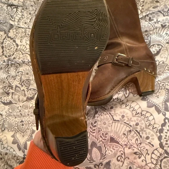 Dansko Brown Heeled Boots - Picture 3 of 5